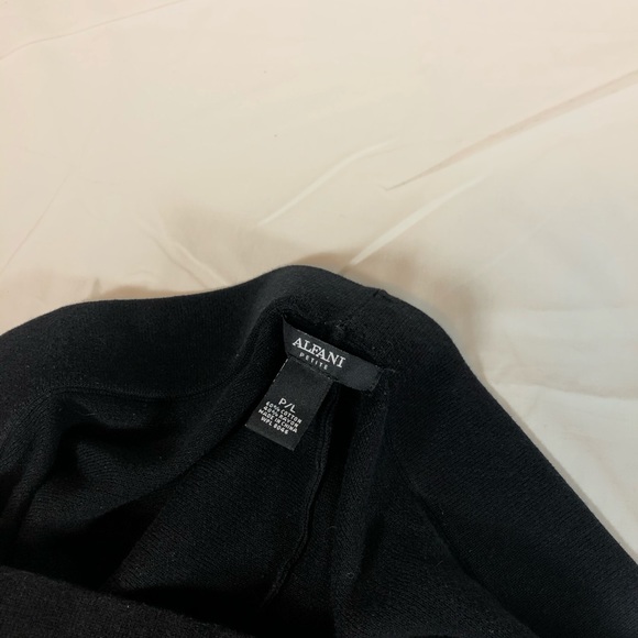 Alfani skirt - Picture 2 of 2